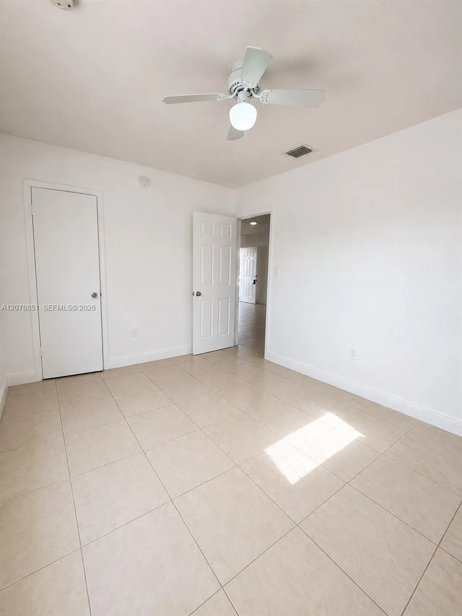 10841 SW 7th St #1 Sweetwater, FL 33174