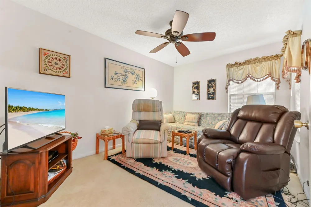 3385 Jog Park Drive 