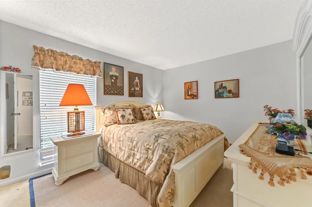 3385 Jog Park Drive 