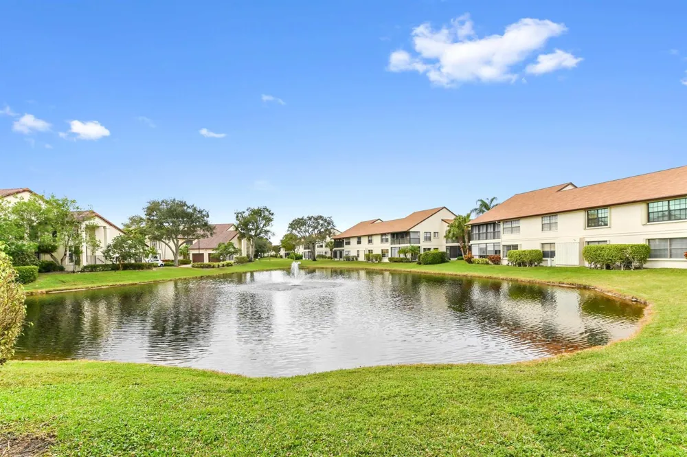 3385 Jog Park Drive 
