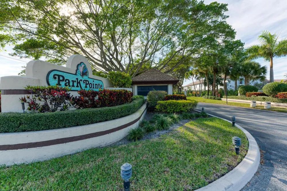 3385 Jog Park Drive 