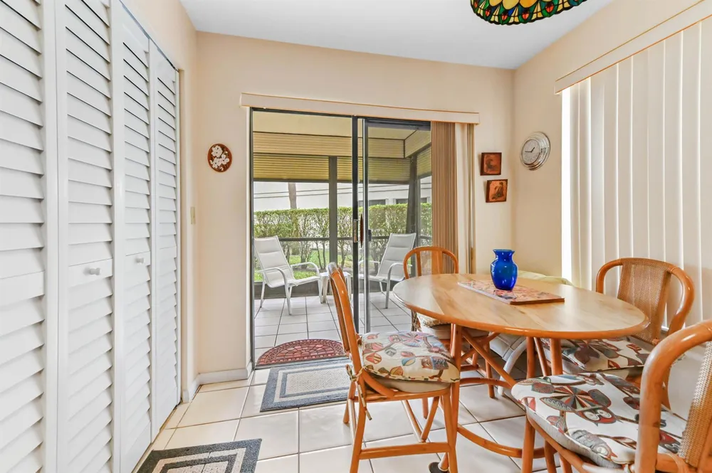 3385 Jog Park Drive 