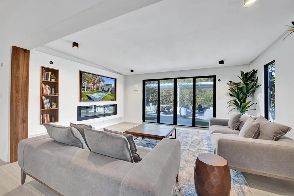 4417 SW 38th Terrace Fort Lauderdale, FL 33312