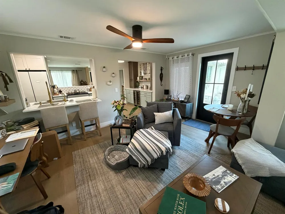 351 MARS AVENUE Tequesta, FL 33469