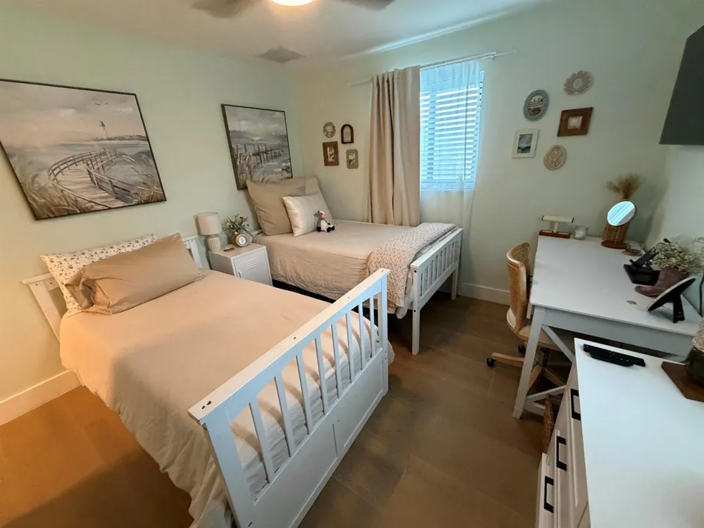 351 MARS AVENUE Tequesta, FL 33469