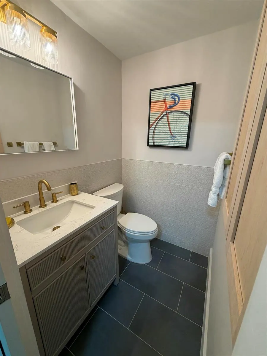 351 MARS AVENUE Tequesta, FL 33469