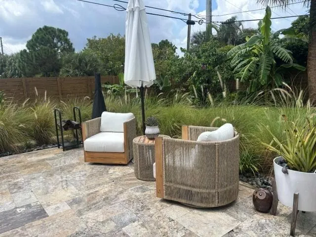 351 MARS AVENUE Tequesta, FL 33469