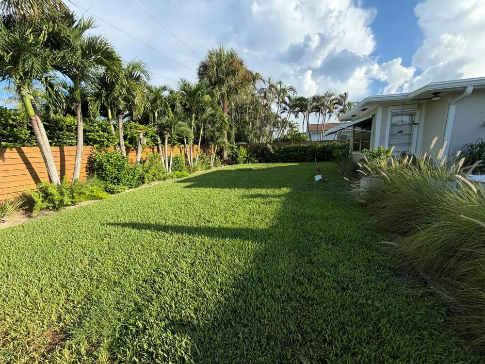 351 MARS AVENUE Tequesta, FL 33469