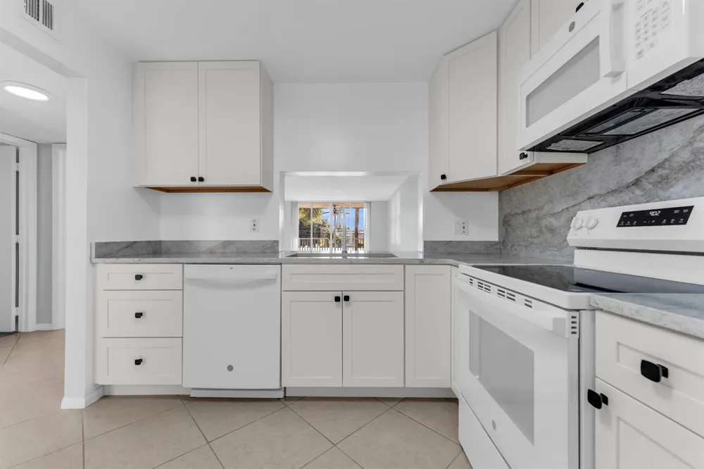 931 Gardenia Drive #269 Delray Beach, FL 33483