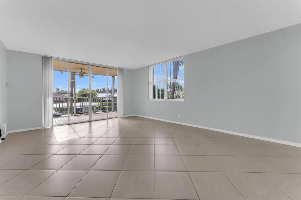 931 Gardenia Drive #269 Delray Beach, FL 33483