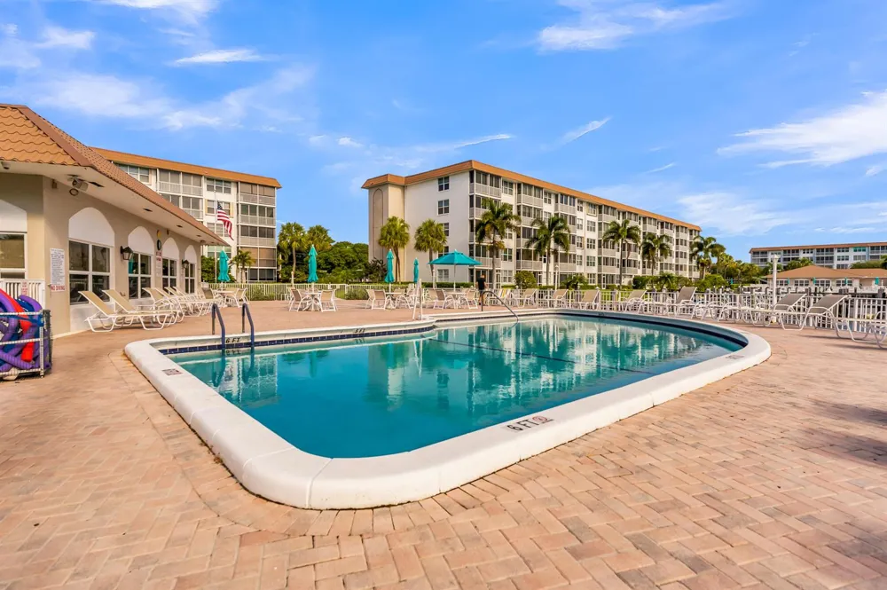 931 Gardenia Drive #269 Delray Beach, FL 33483