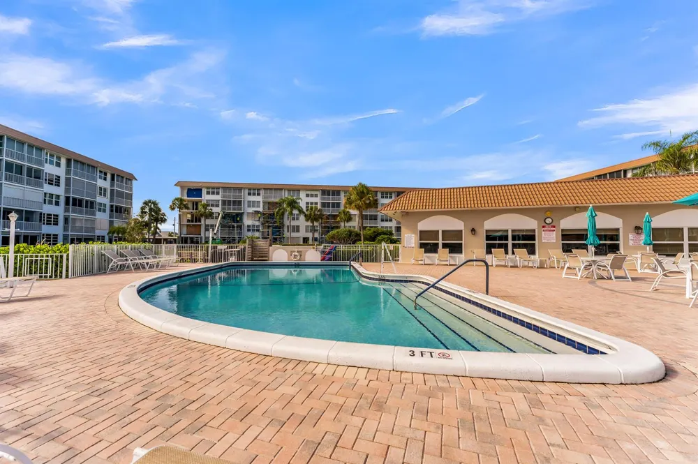 931 Gardenia Drive #269 Delray Beach, FL 33483