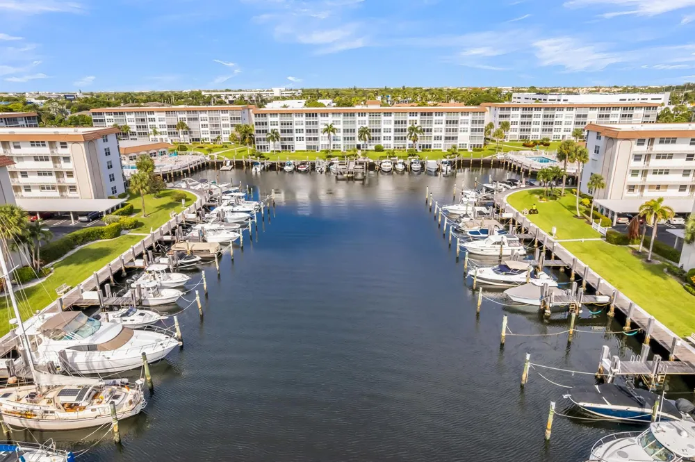 931 Gardenia Drive #269 Delray Beach, FL 33483