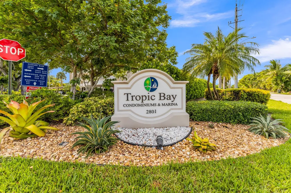 931 Gardenia Drive #269 Delray Beach, FL 33483