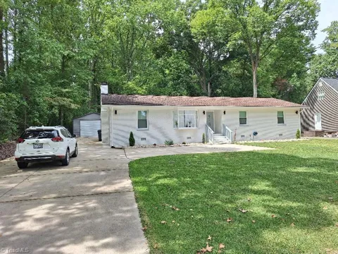 3206 Groometown Road