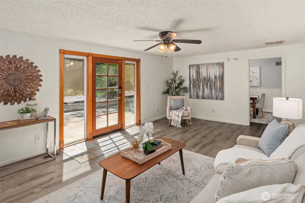28444 Retreat Kanaskat Road SE Ravensdale, WA 98051