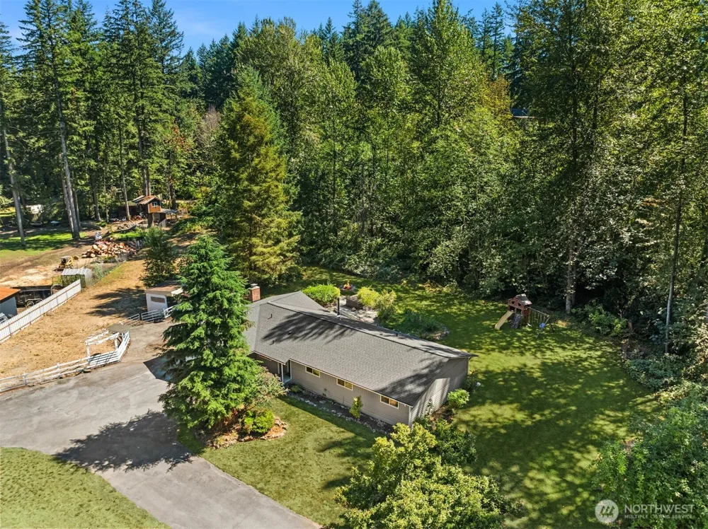 28444 Retreat Kanaskat Road SE Ravensdale, WA 98051
