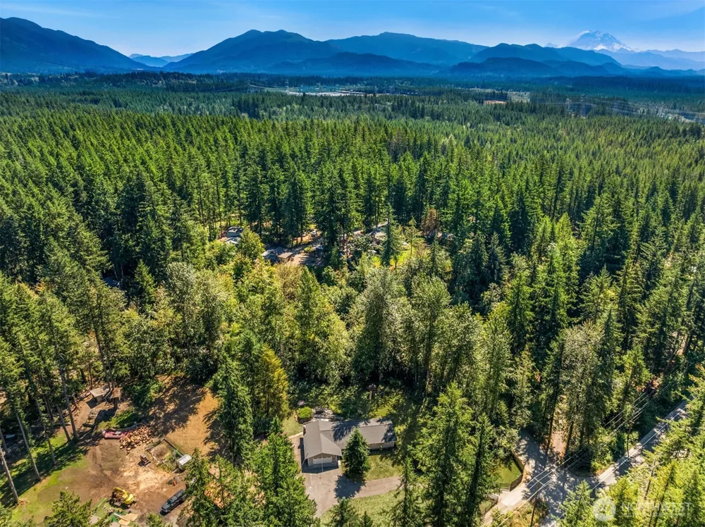 28444 Retreat Kanaskat Road SE Ravensdale, WA 98051
