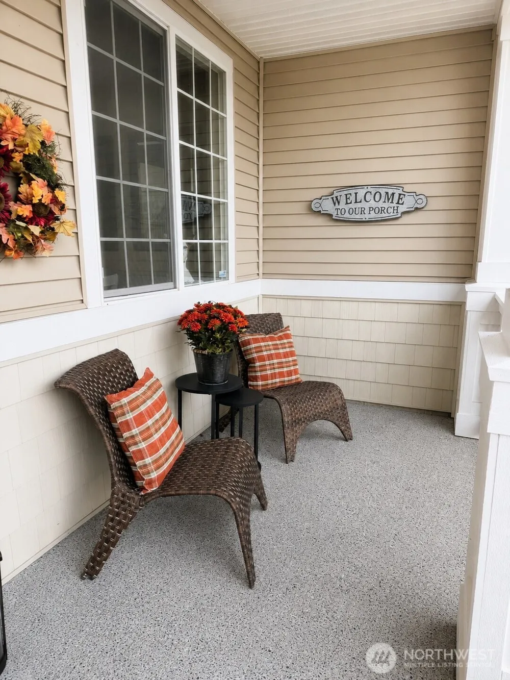 5728 Hazel Loop SE Auburn, WA 98092