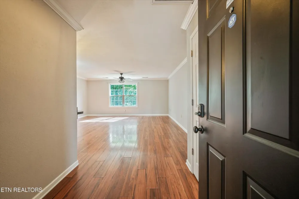 1006 Stones Throw Lane Sevierville, TN 37876