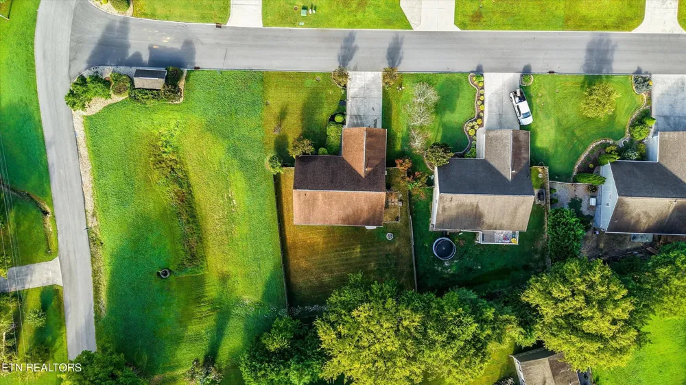 1006 Stones Throw Lane Sevierville, TN 37876