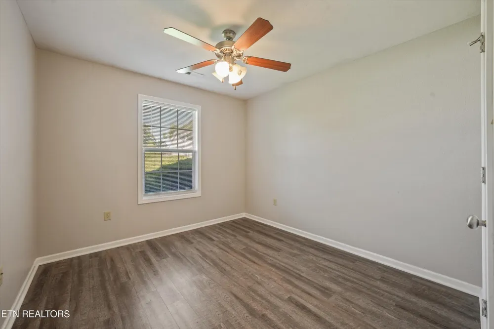 1006 Stones Throw Lane Sevierville, TN 37876