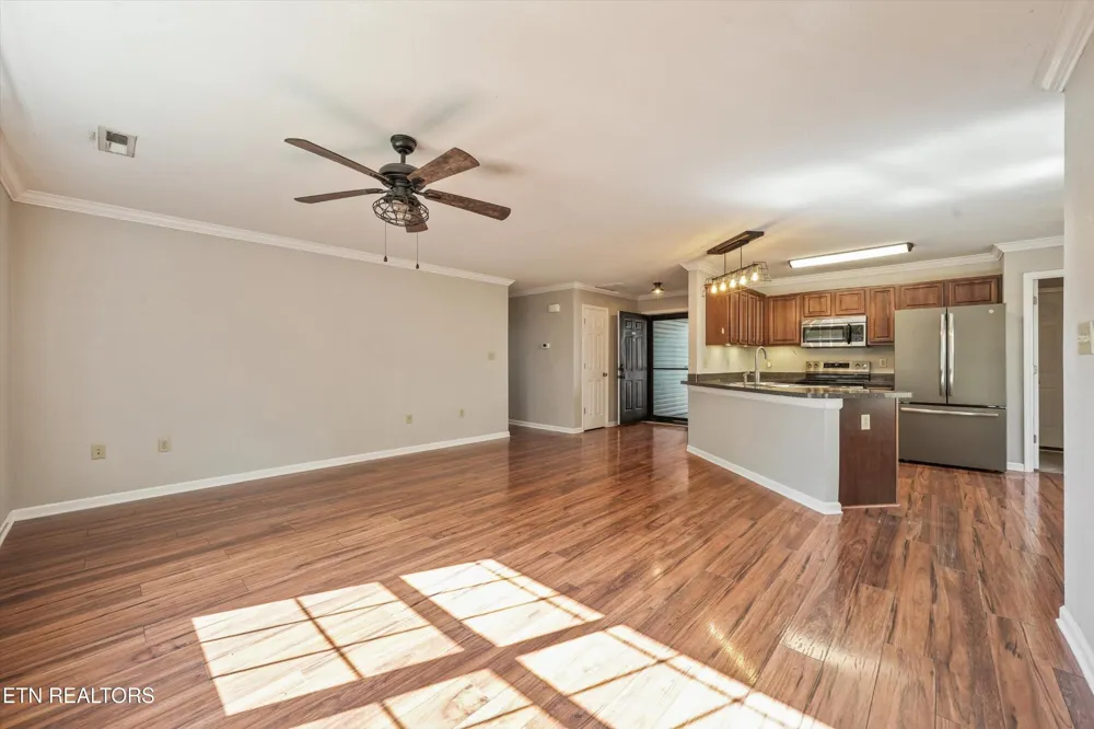 1006 Stones Throw Lane Sevierville, TN 37876