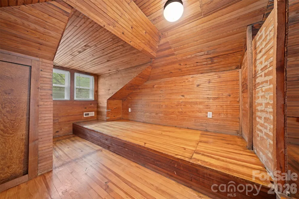 116 Whitesides Street Cherryville, NC 28021