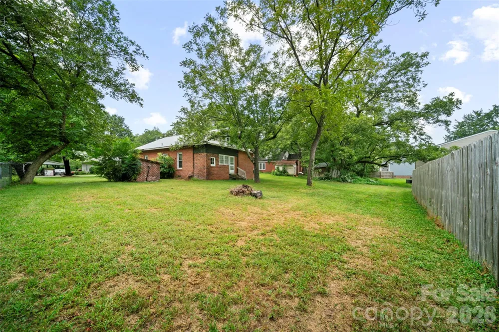116 Whitesides Street Cherryville, NC 28021