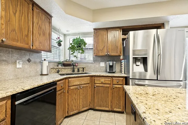 4206 RUSTIC MDWS San Antonio, TX 78249