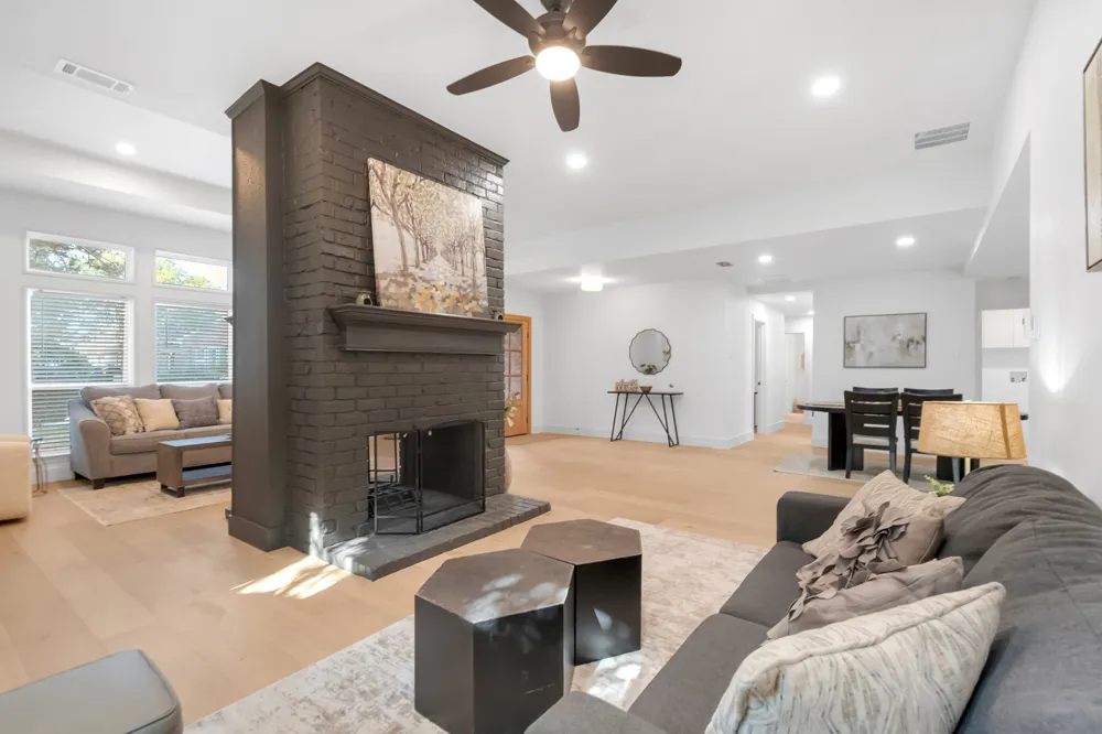 3400 Sailmaker Lane Plano, TX 75023