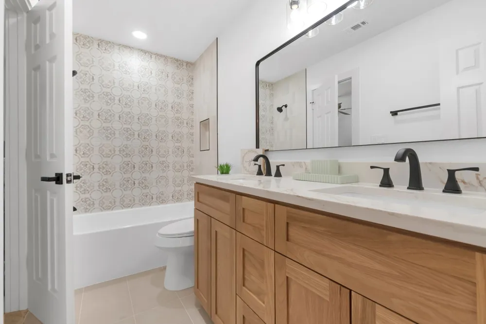 3400 Sailmaker Lane Plano, TX 75023