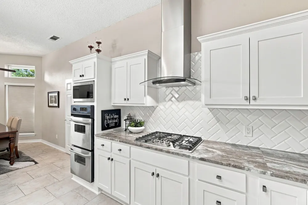 214 Barbara Way Red Oak, TX 75154