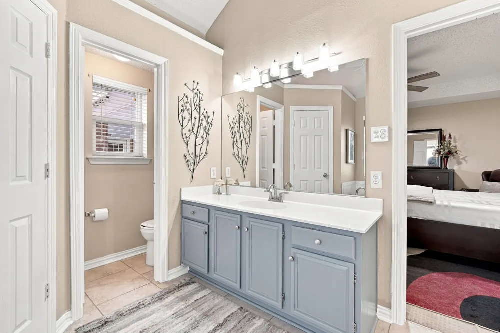 214 Barbara Way Red Oak, TX 75154