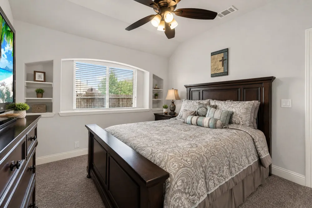 6300 Sudbury Lane Mesquite, TX 75181