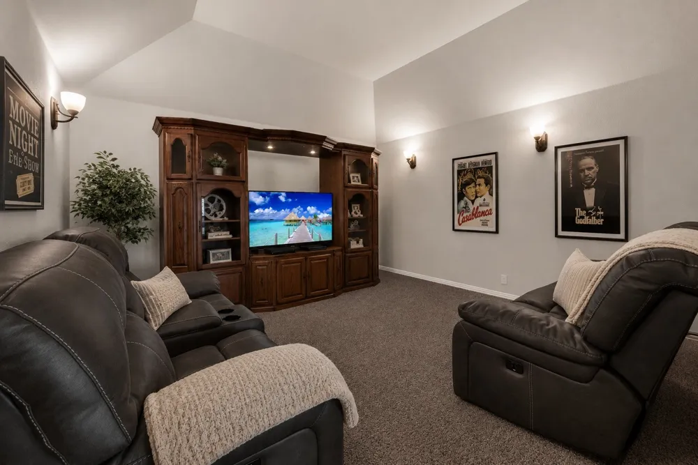 6300 Sudbury Lane Mesquite, TX 75181