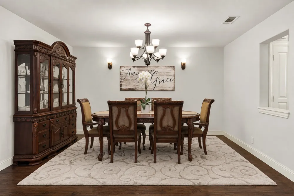 6300 Sudbury Lane Mesquite, TX 75181