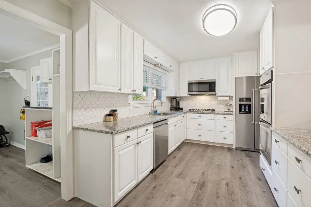 1515 Francis Street Carrollton, TX 75006