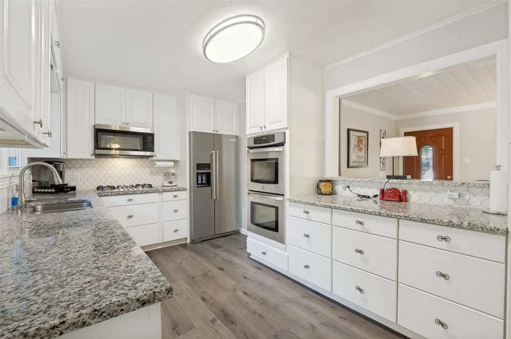 1515 Francis Street Carrollton, TX 75006