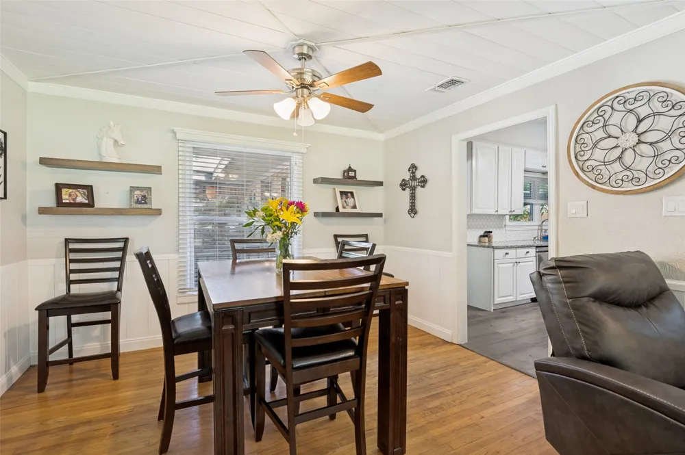 1515 Francis Street Carrollton, TX 75006