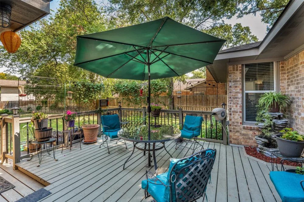 1515 Francis Street Carrollton, TX 75006