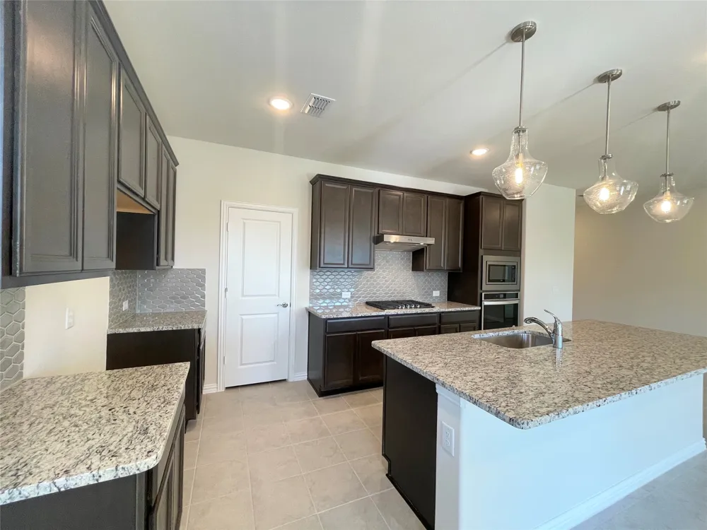 900 Penny Street Anna, TX 75409