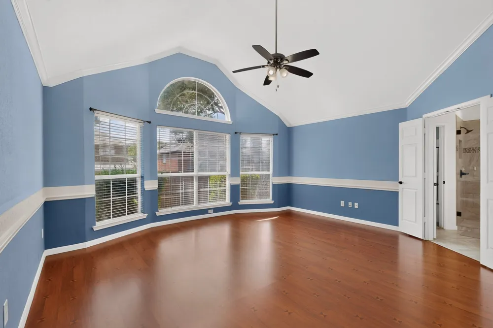 605 Oak Hollow Lane Flower Mound, TX 75028