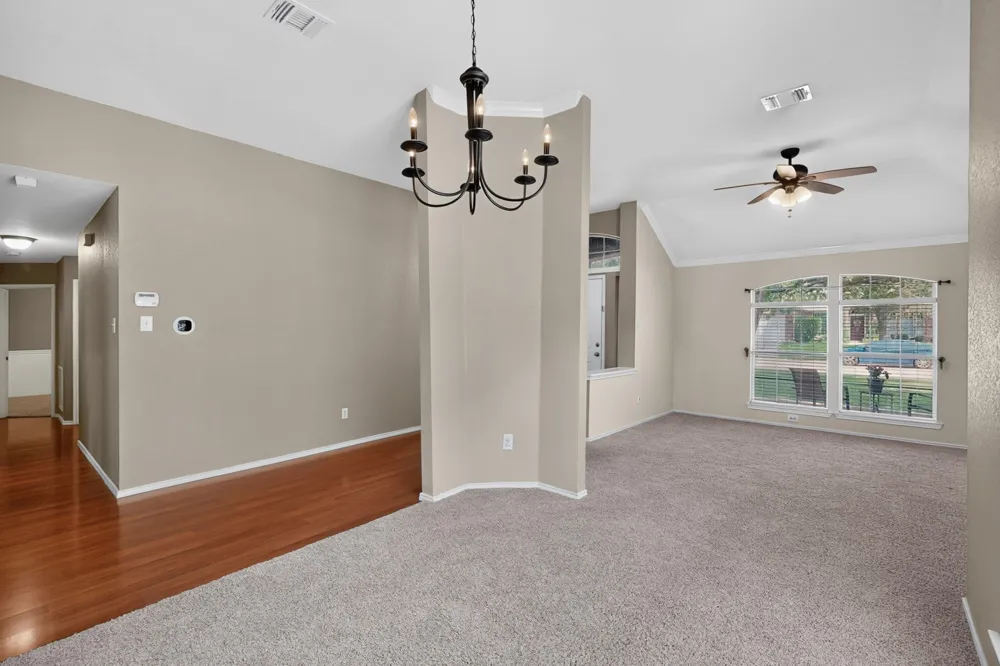 605 Oak Hollow Lane Flower Mound, TX 75028