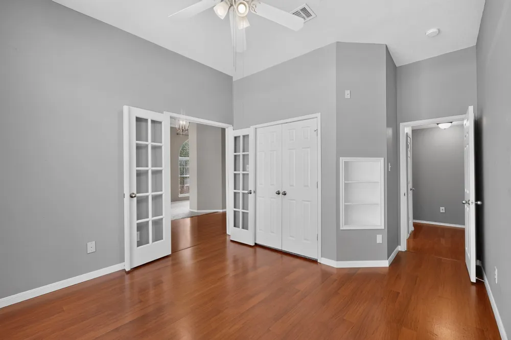 605 Oak Hollow Lane Flower Mound, TX 75028