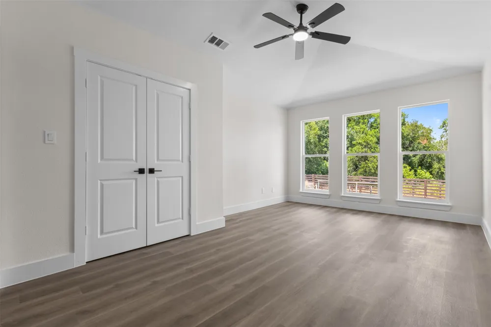 5000 Edgewater Drive Rowlett, TX 75088