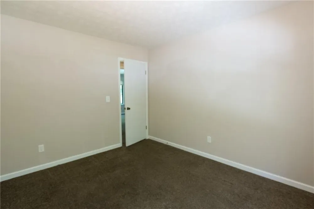 2007 Walden Park Drive Snellville, GA 30078