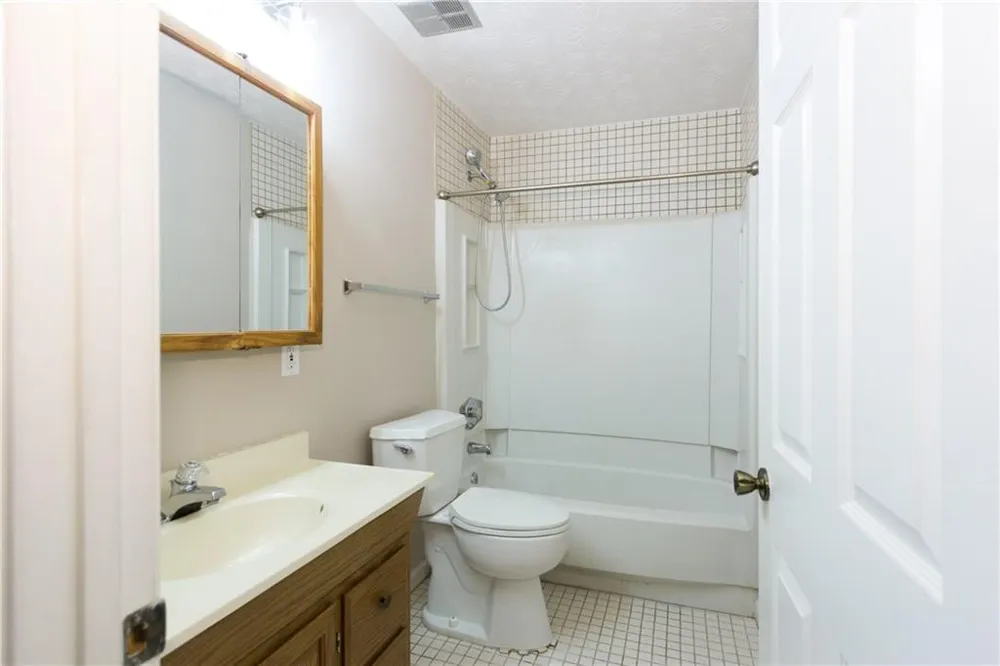2007 Walden Park Drive Snellville, GA 30078