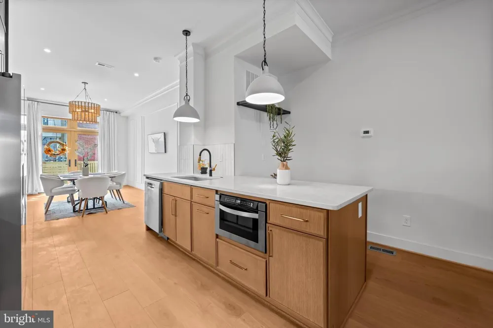 309 E 22ND STREET Baltimore, MD 21218