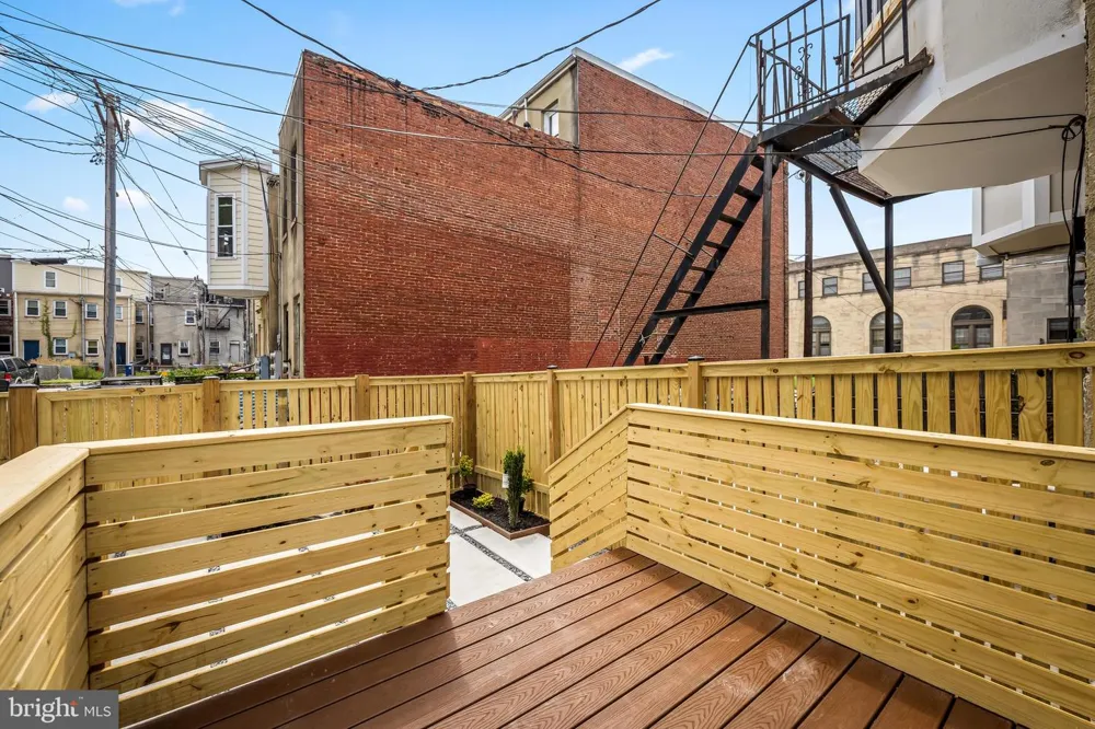 309 E 22ND STREET Baltimore, MD 21218